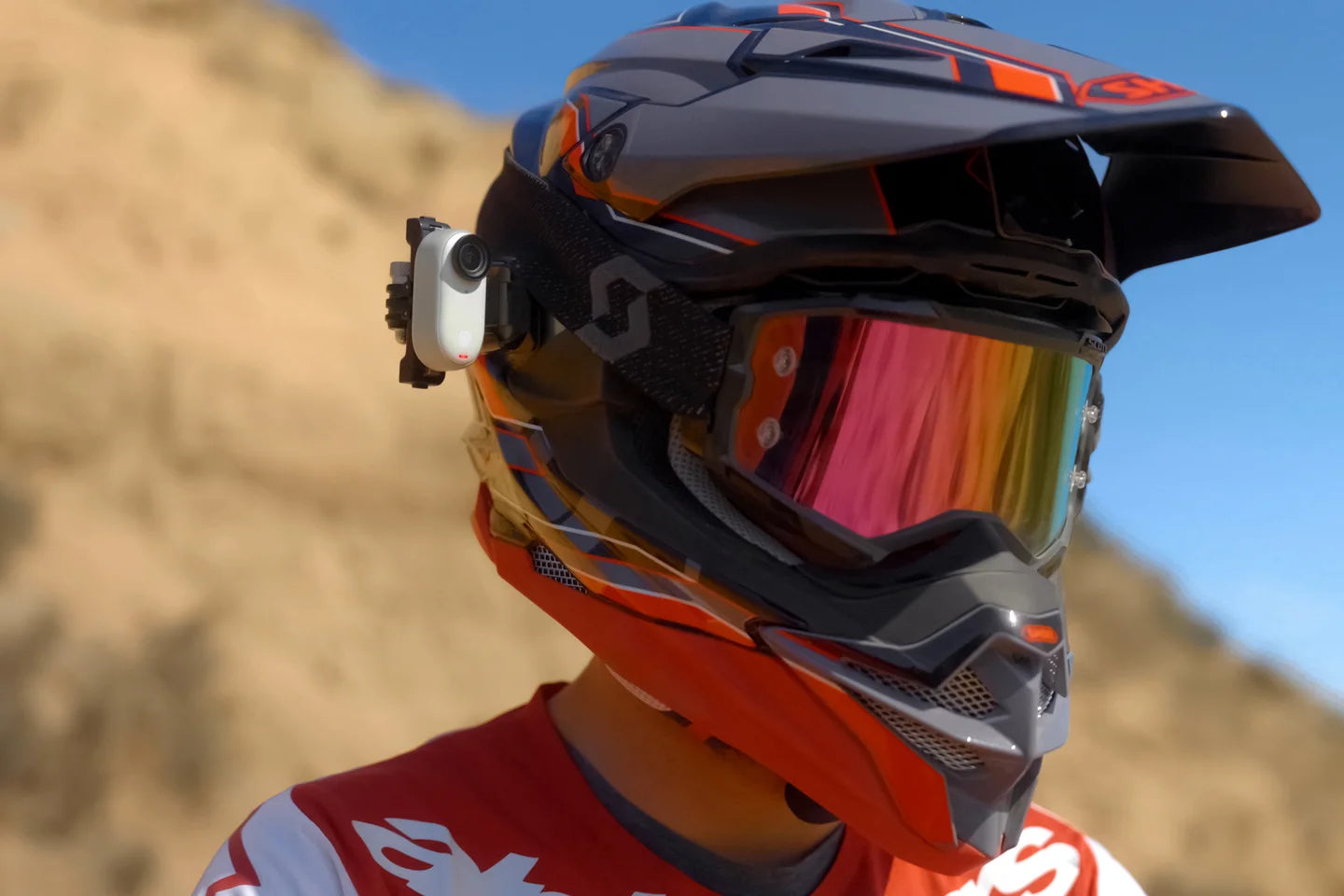 Capturing Motocross: Best Cameras and Mounting Options