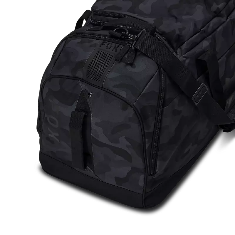 PODIUM - BLK CAMO sportswear, featuring a black camouflage pattern, designed for outdoor activities and fashion-forward athletes.
