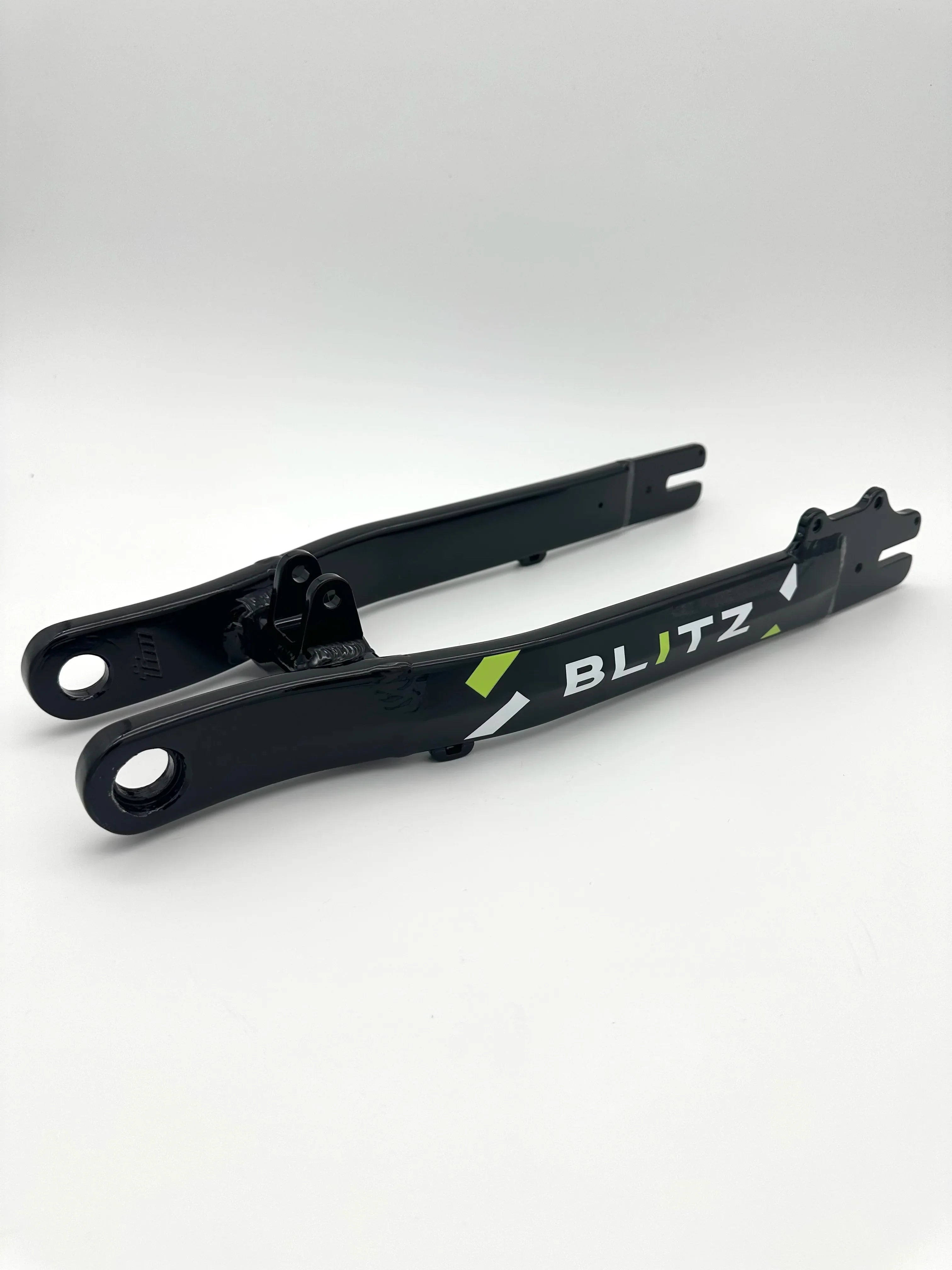 Swinging Arm Duo 20” Blitz