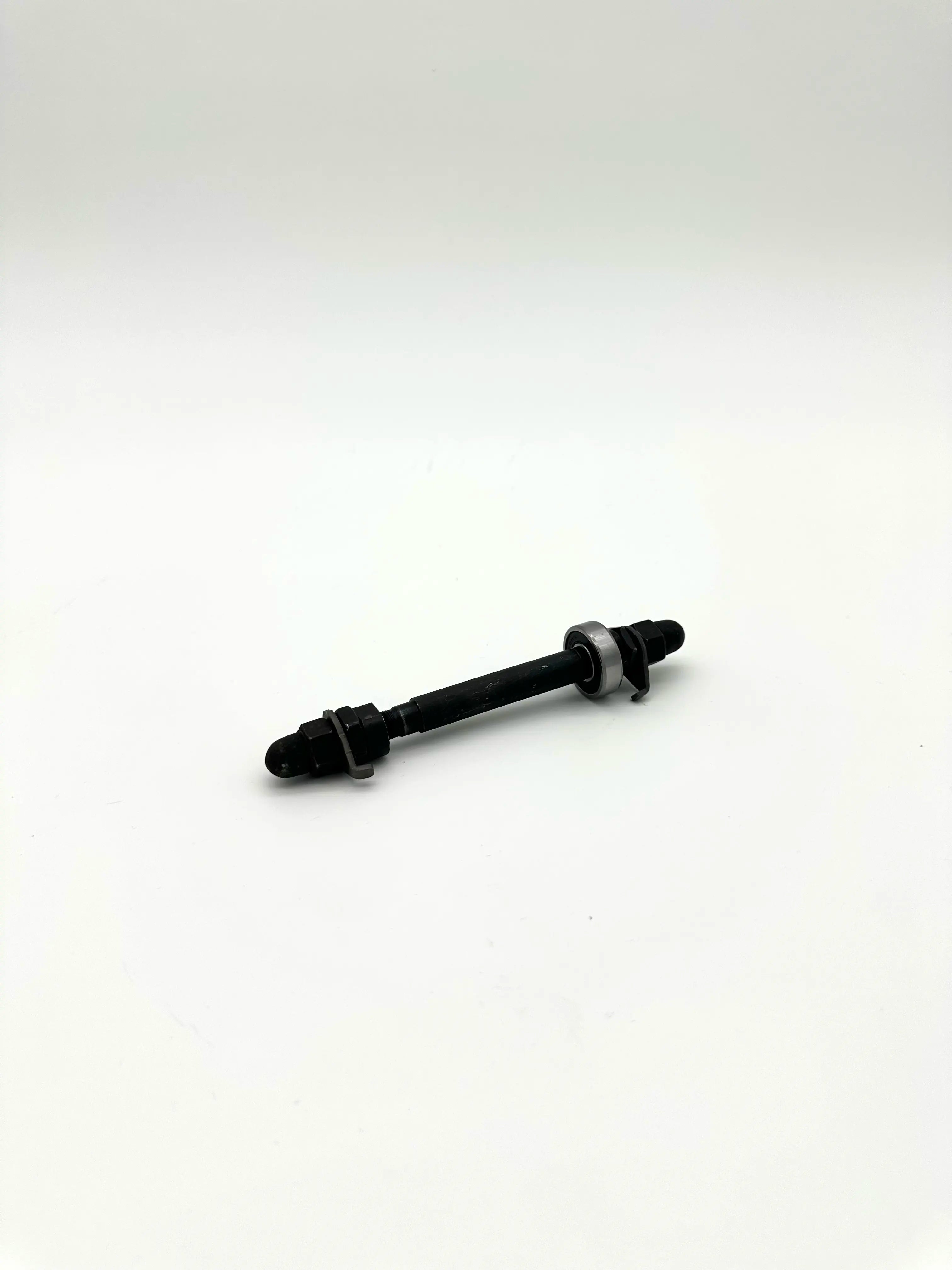 Front Axel with Nut Duo 16” Master Pro, 20” Podium Pro