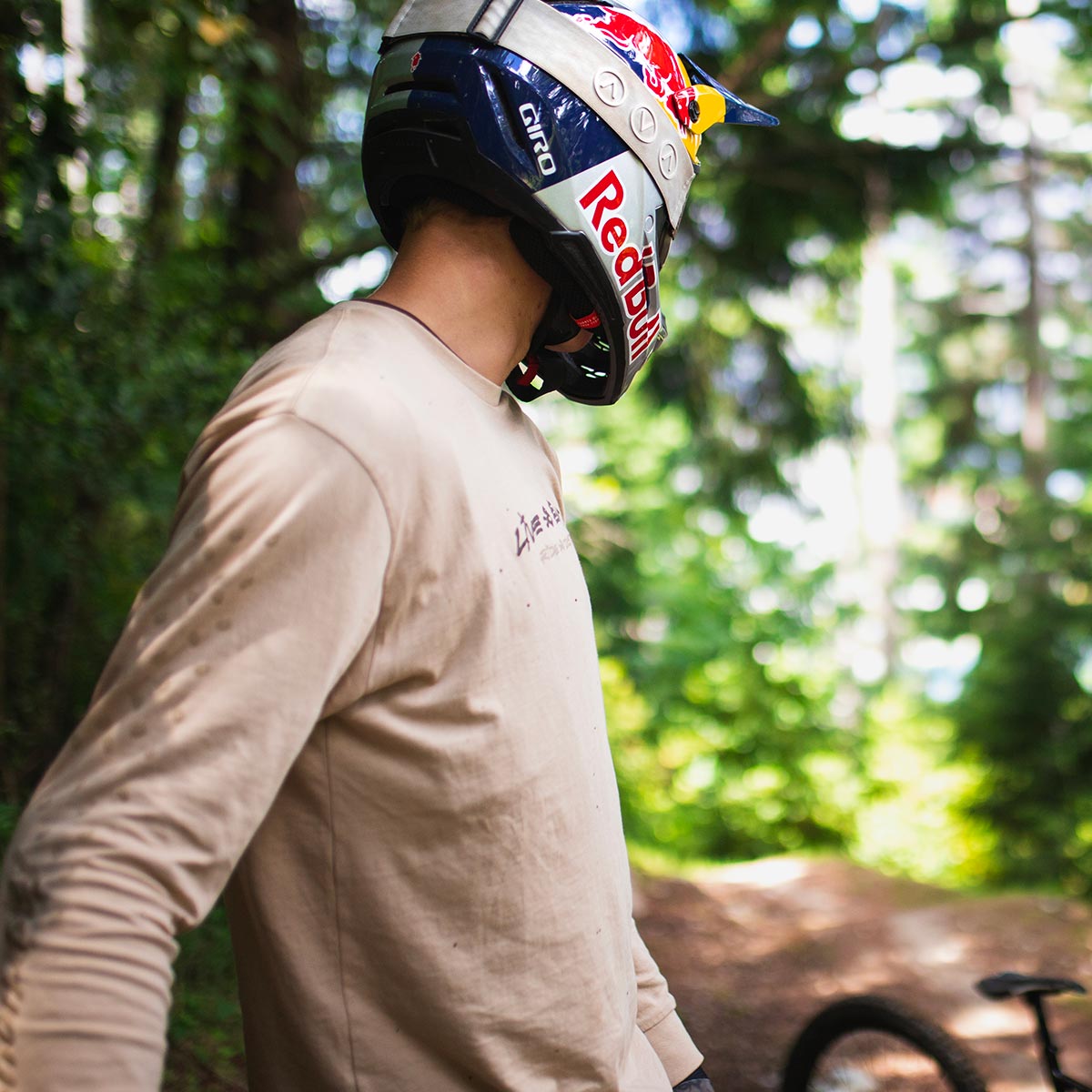 Emil Johansson Live And Enjoy LS Tee - Cream