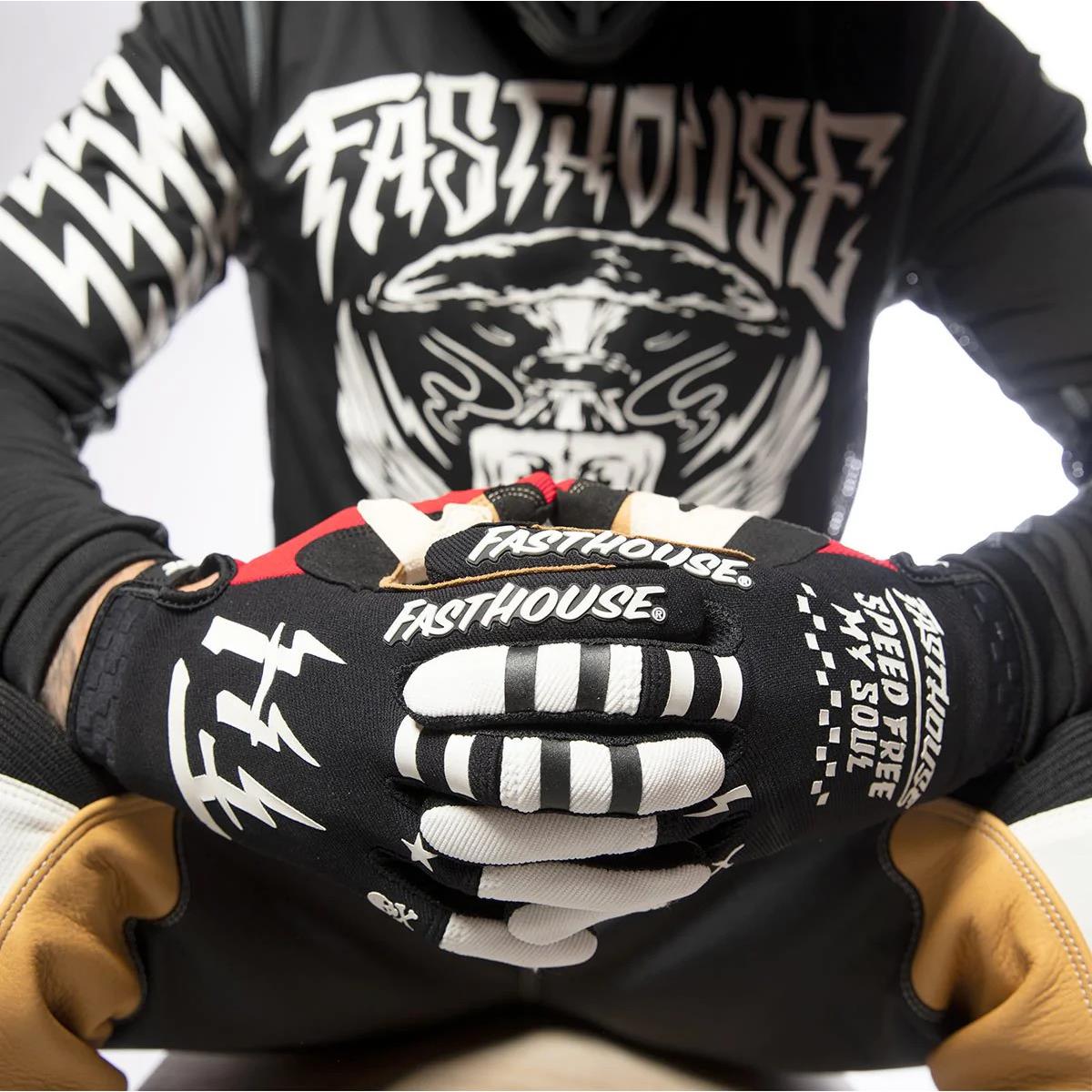 Speed Style Bereman Youth Gloves - Black/Cream