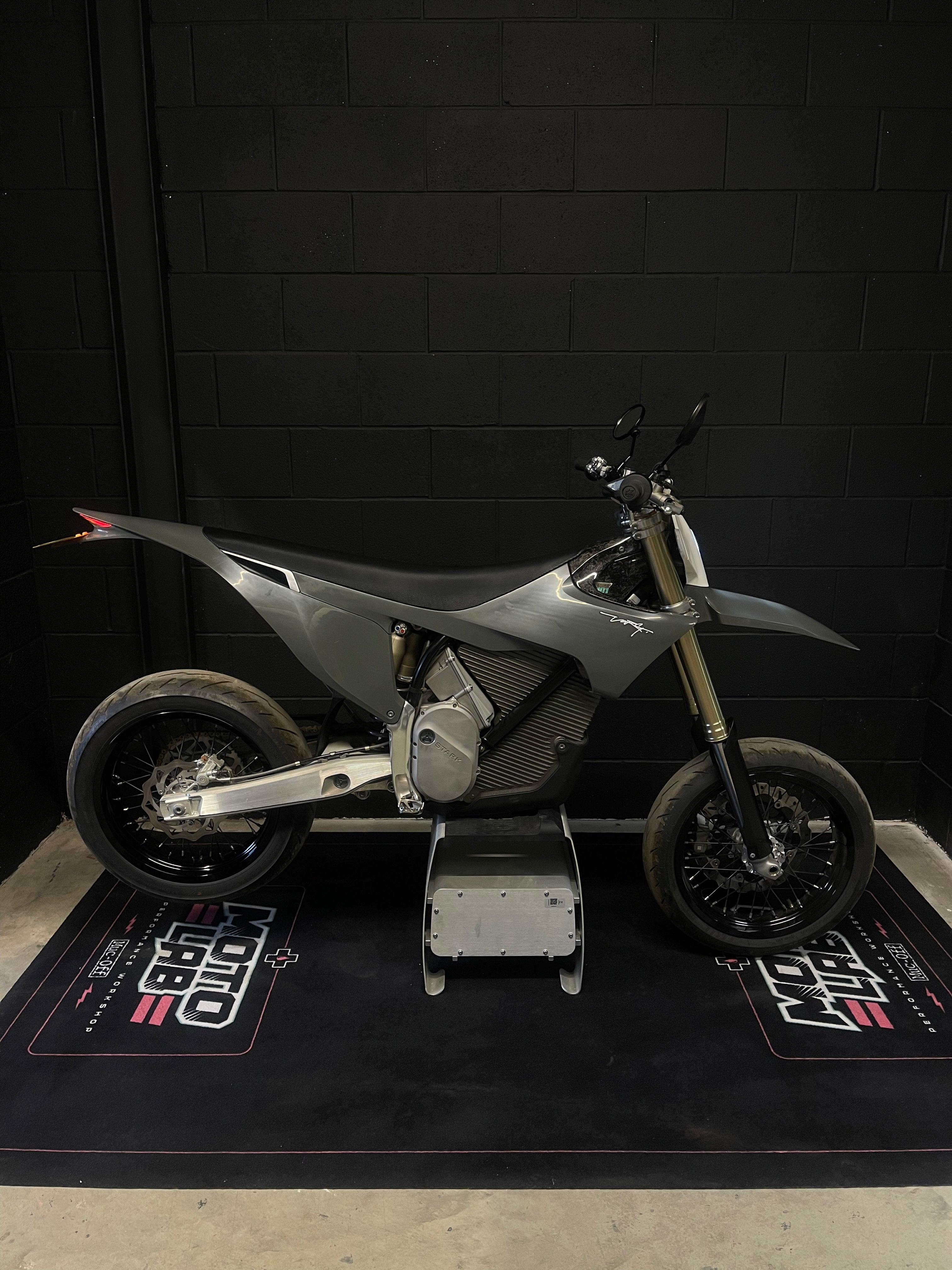 X DEMO - Stark Varg SM 80HP