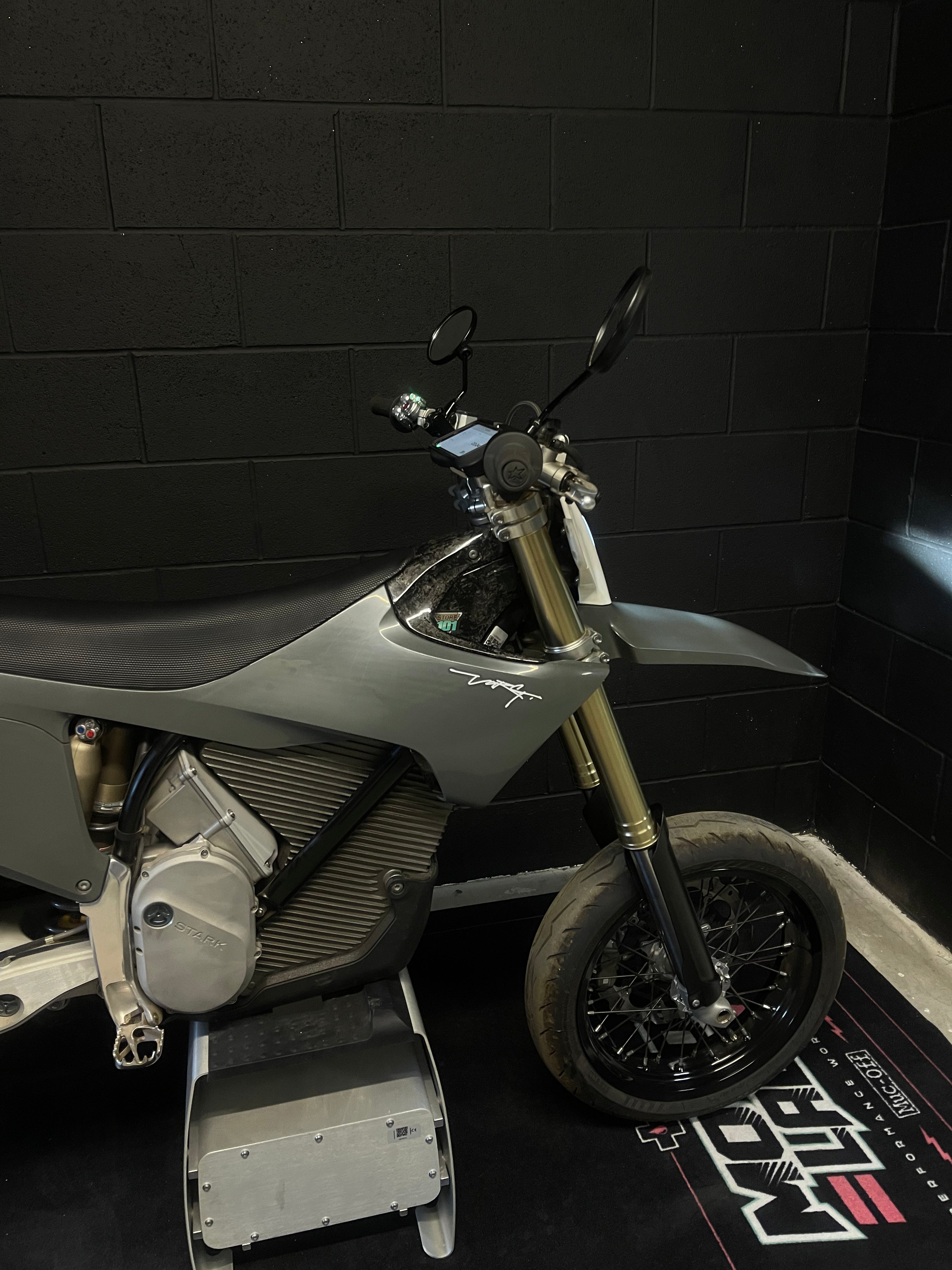 X DEMO - Stark Varg SM 80HP