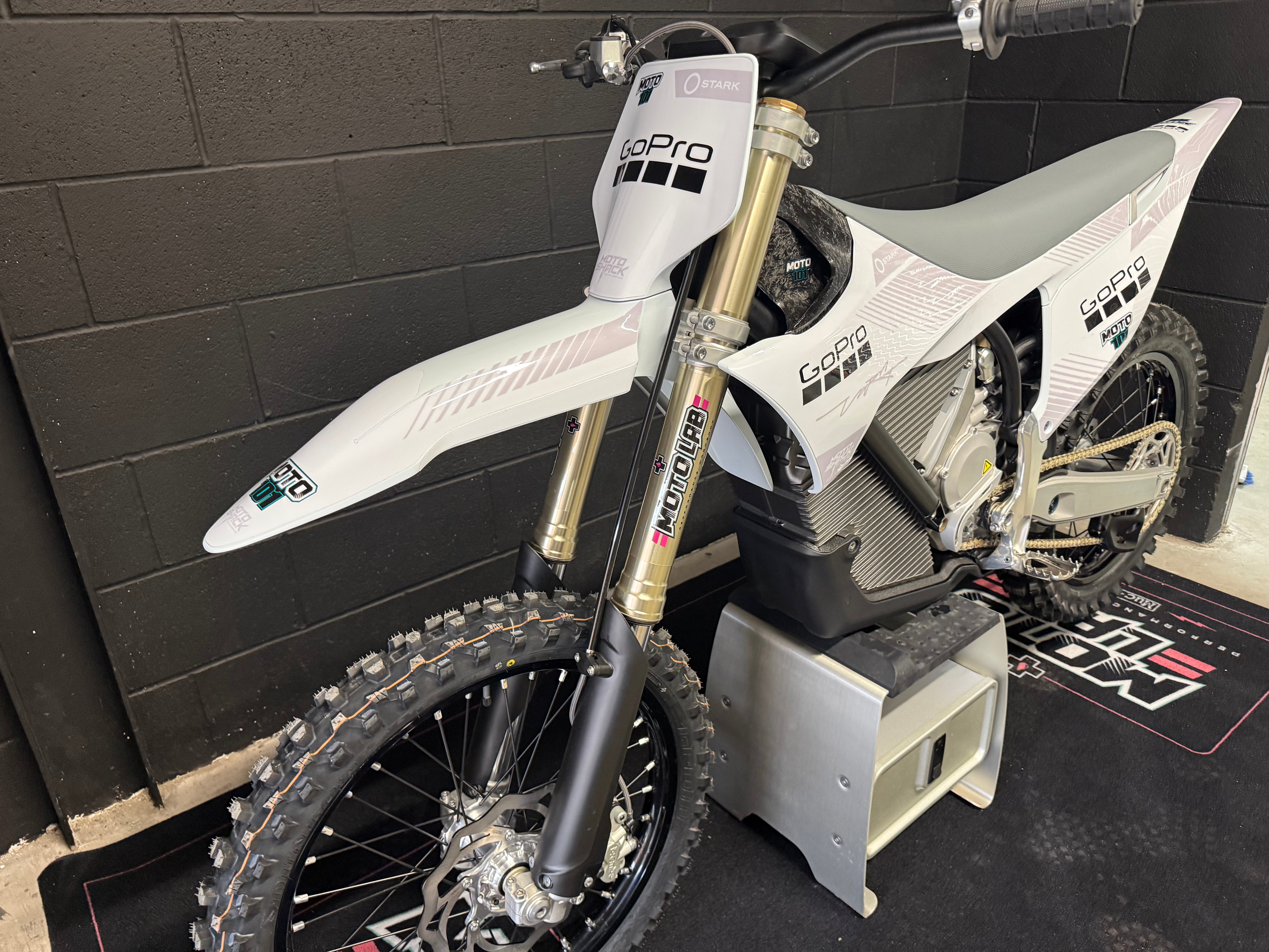 Stark Varg MX 1.2 80hp - GoPro Edition