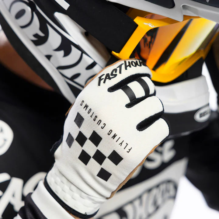 Speed Style Hot Wheels Glove White/ Black
