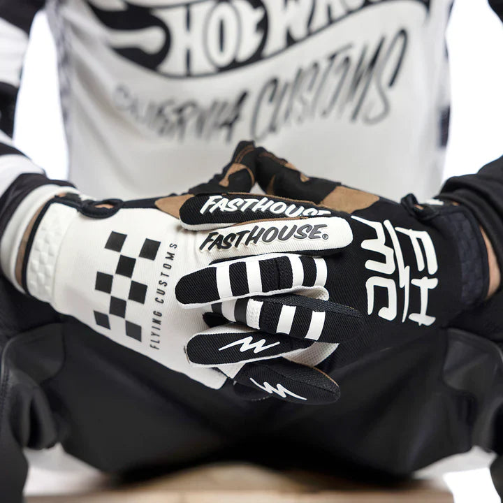Speed Style Hot Wheels Glove White/ Black