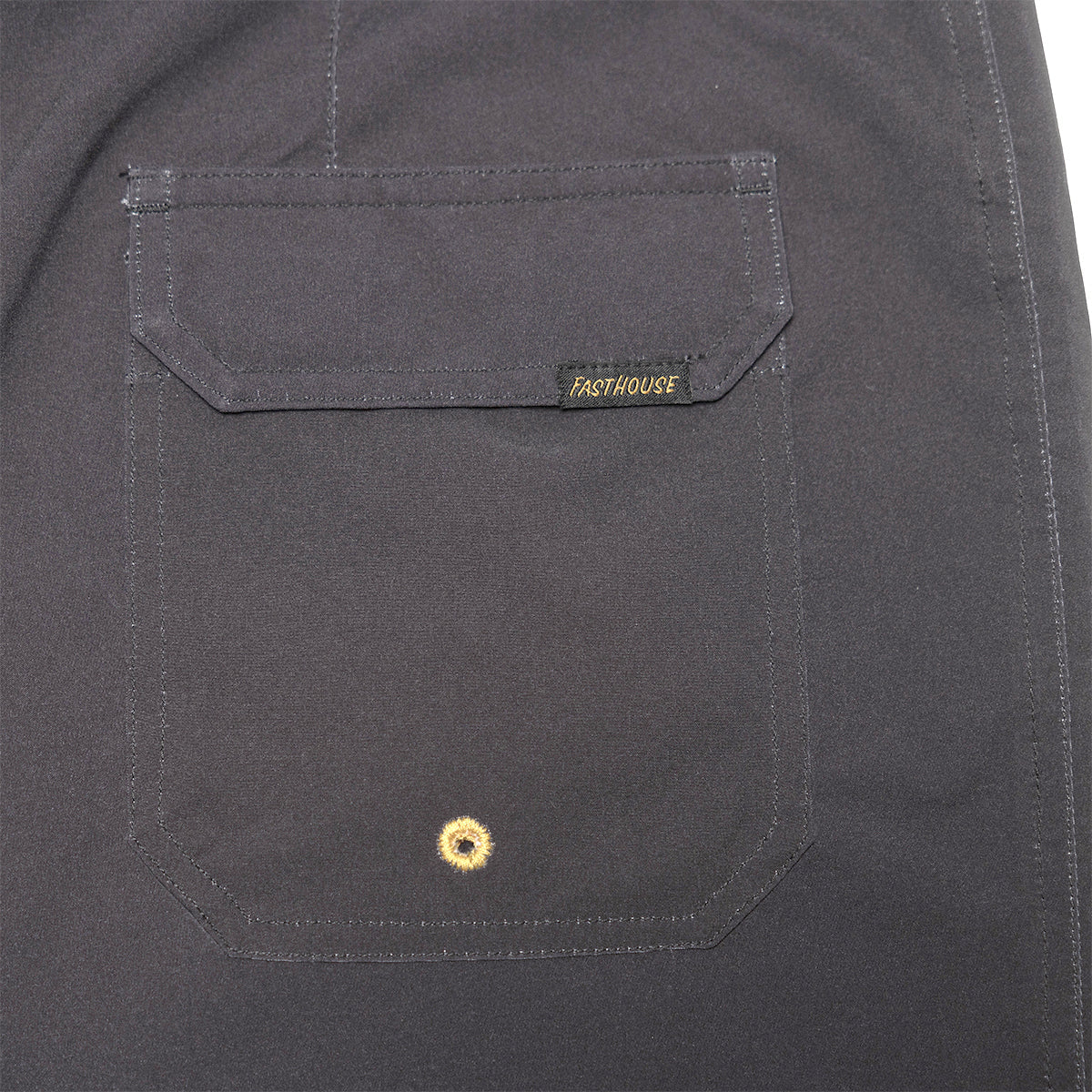 Utopia 19" Boardshort - Black/Vintage Gold