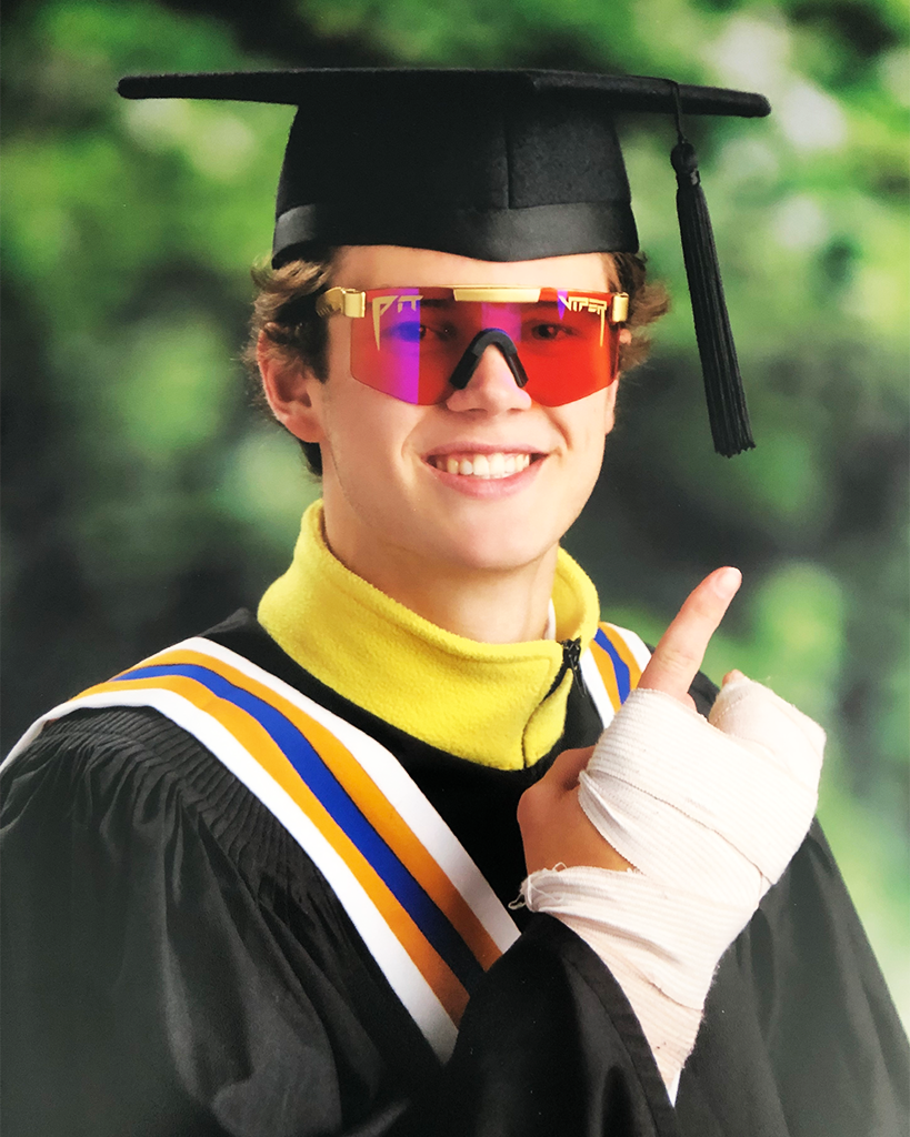 Lifestyle - graduation pit vipers