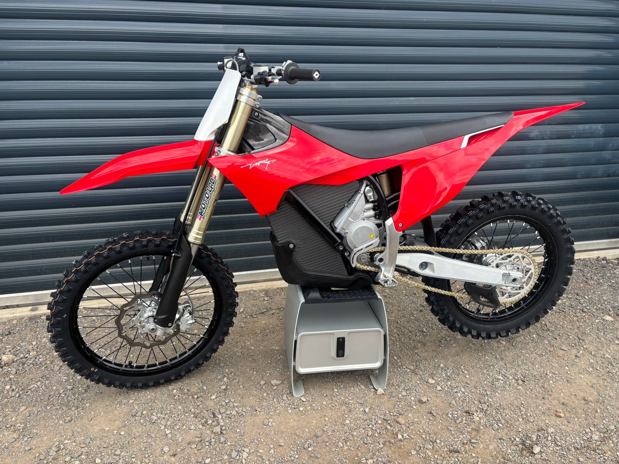 X DEMO - Stark Varg MX 1.2