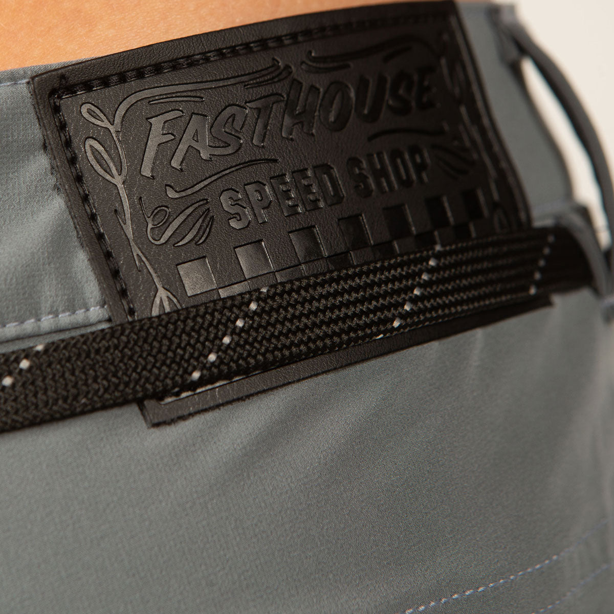 Kicker Short - Grey