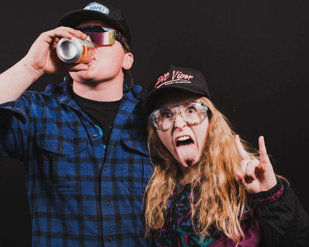 Lifestyle - couple photo stoked