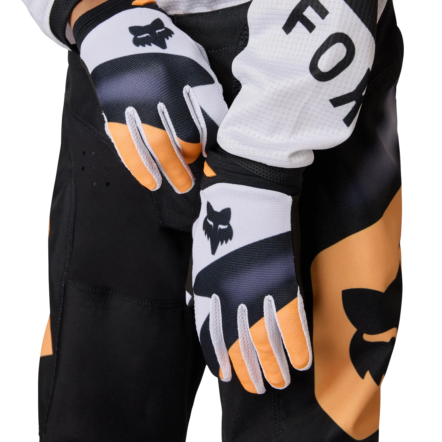YTH 180 NOBLE JERSEY - BLACK/WHITE