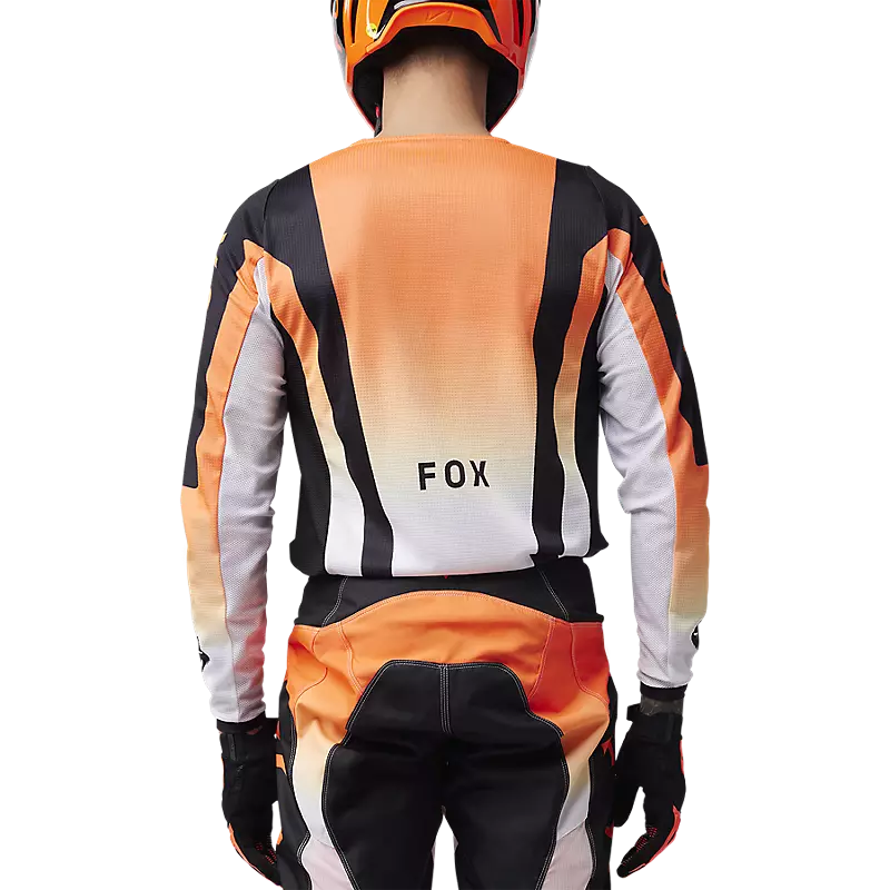 180 LEAN JERSEY in a sleek design, featuring lightweight fabric and a comfortable fit, ideal for athletic wear and casual style.