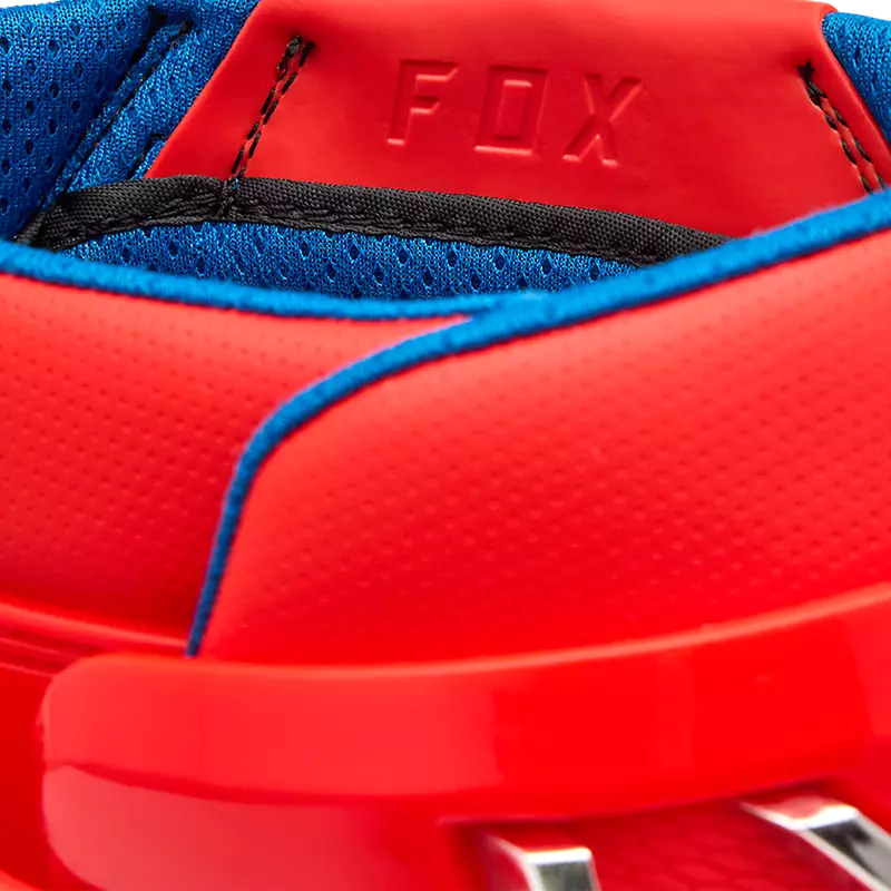 INSTINCT BOOT - FLUORESCENT RED