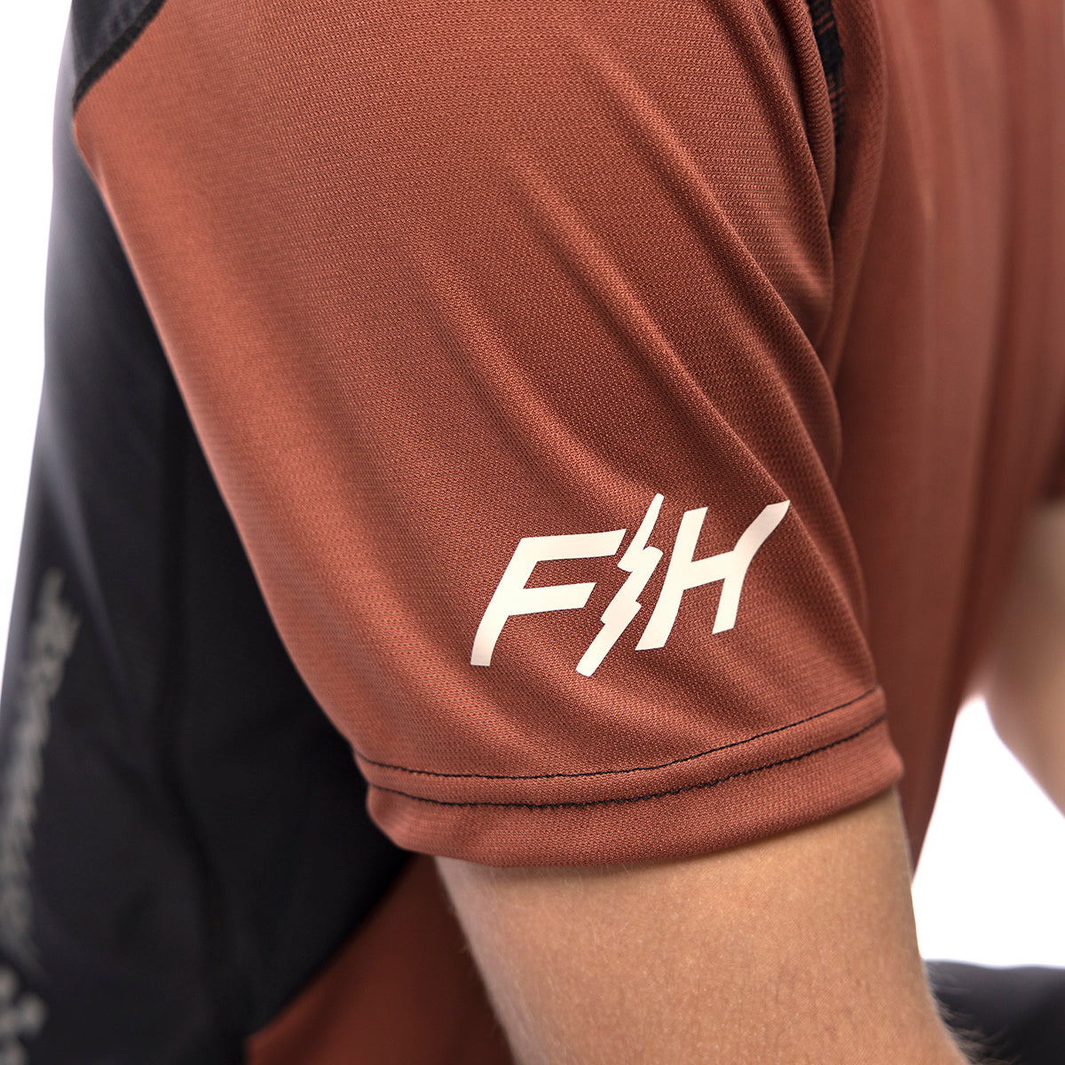 Alloy Rally Short Sleeve Jersey - Clay/Black