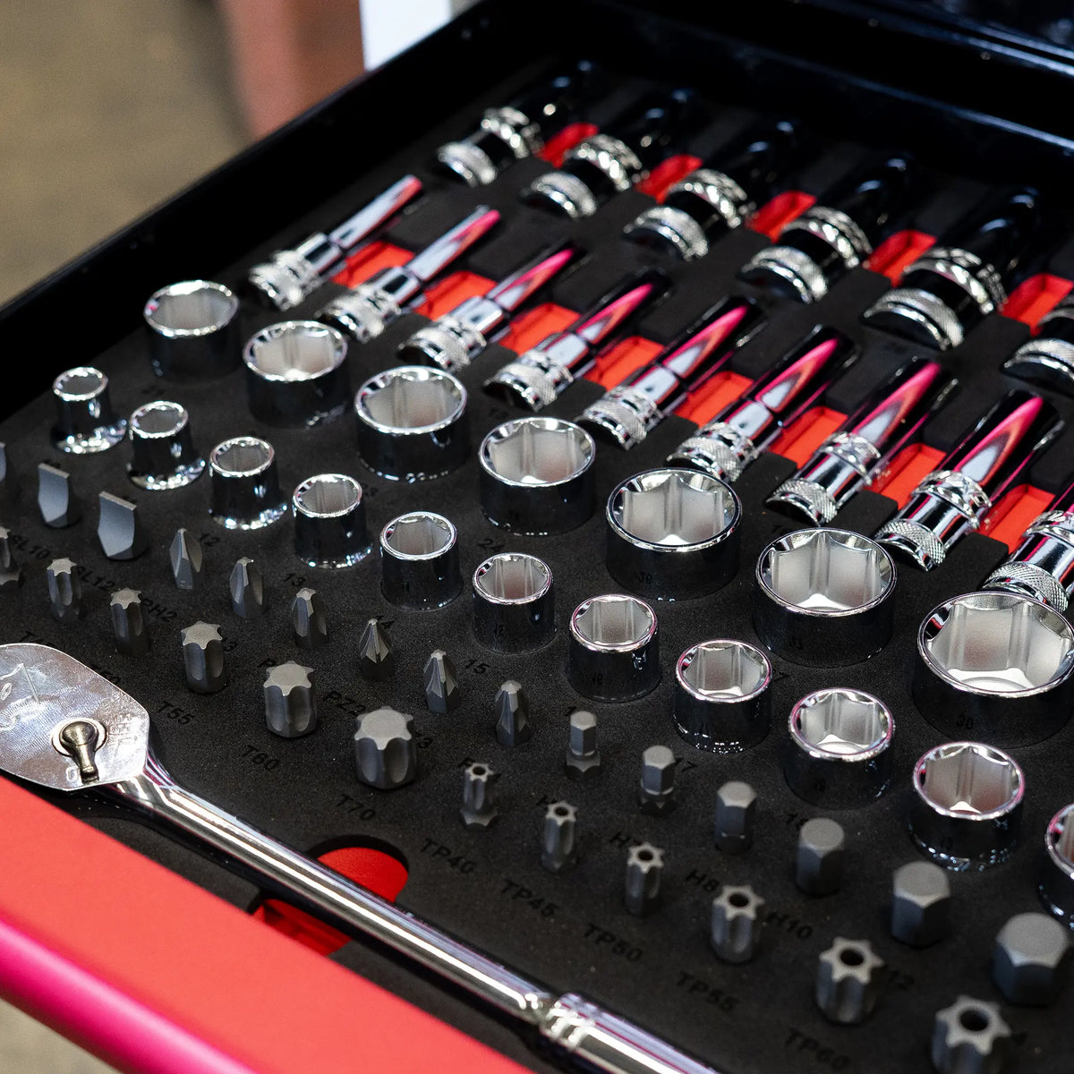 BOXO 69Pc 1/2" 6Pt Master Socket Set