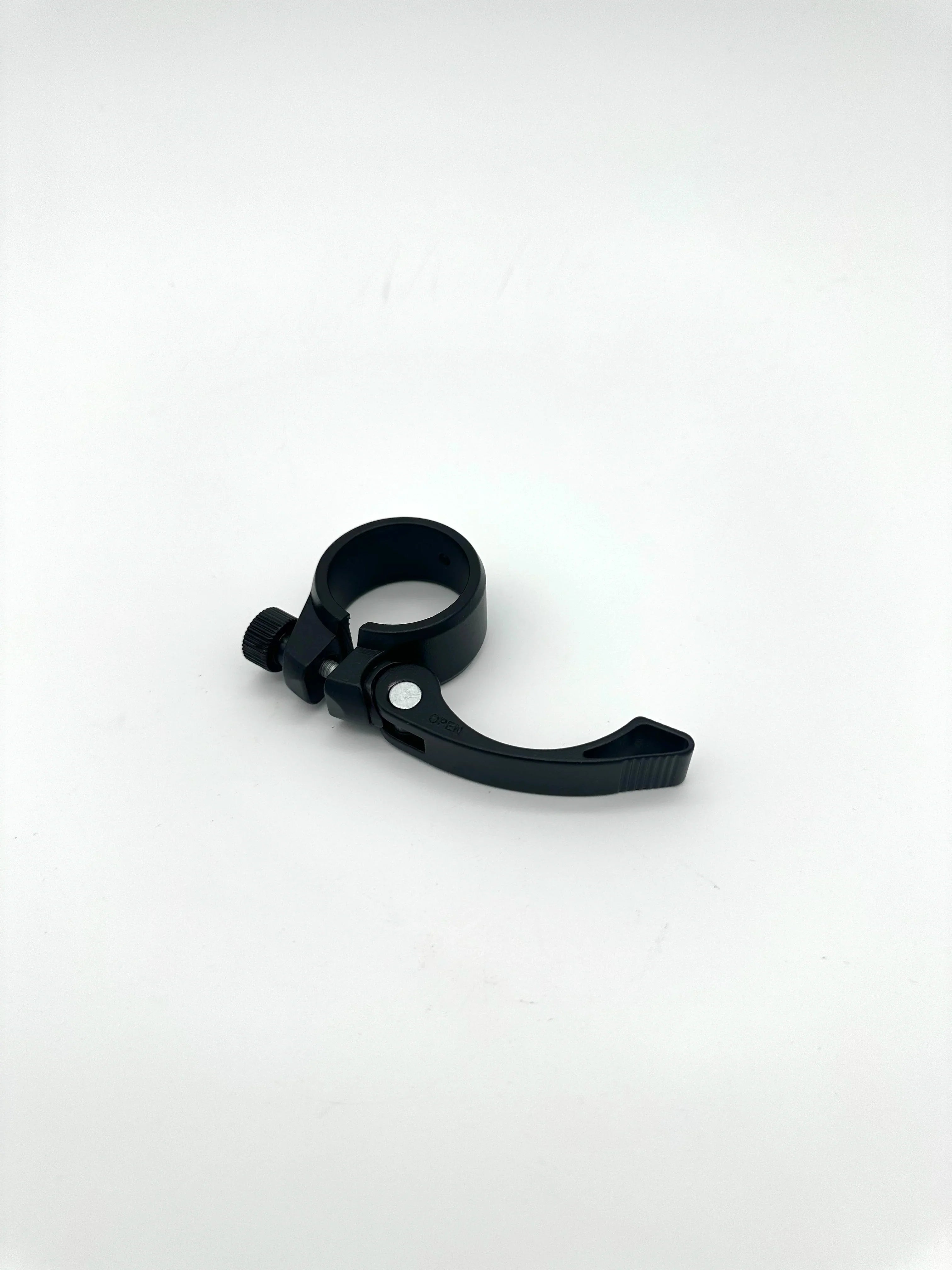 Quick Release Seat Post Clamp Duo 18” and 20” Blitz