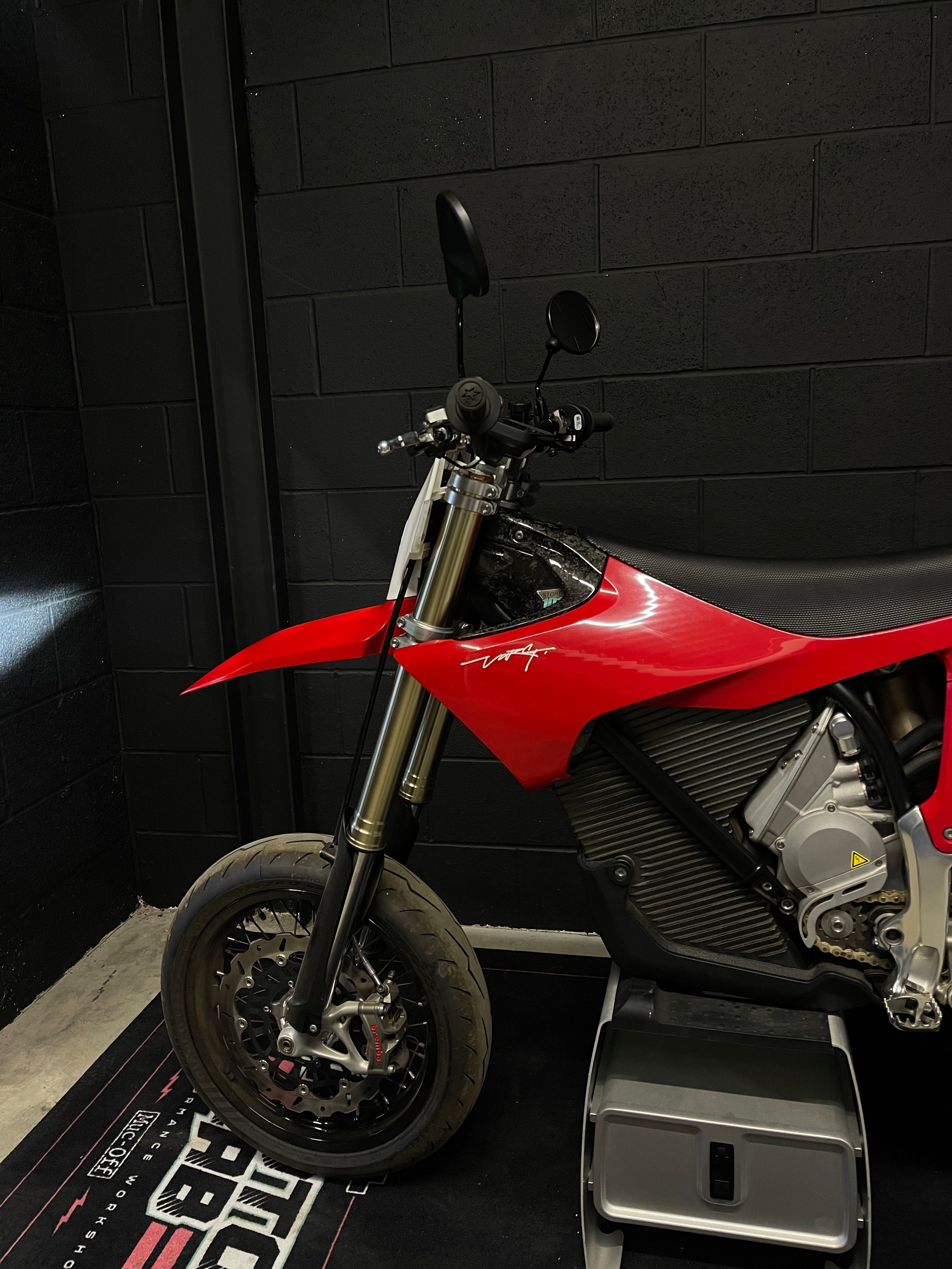 X DEMO - Stark Varg SM 80HP