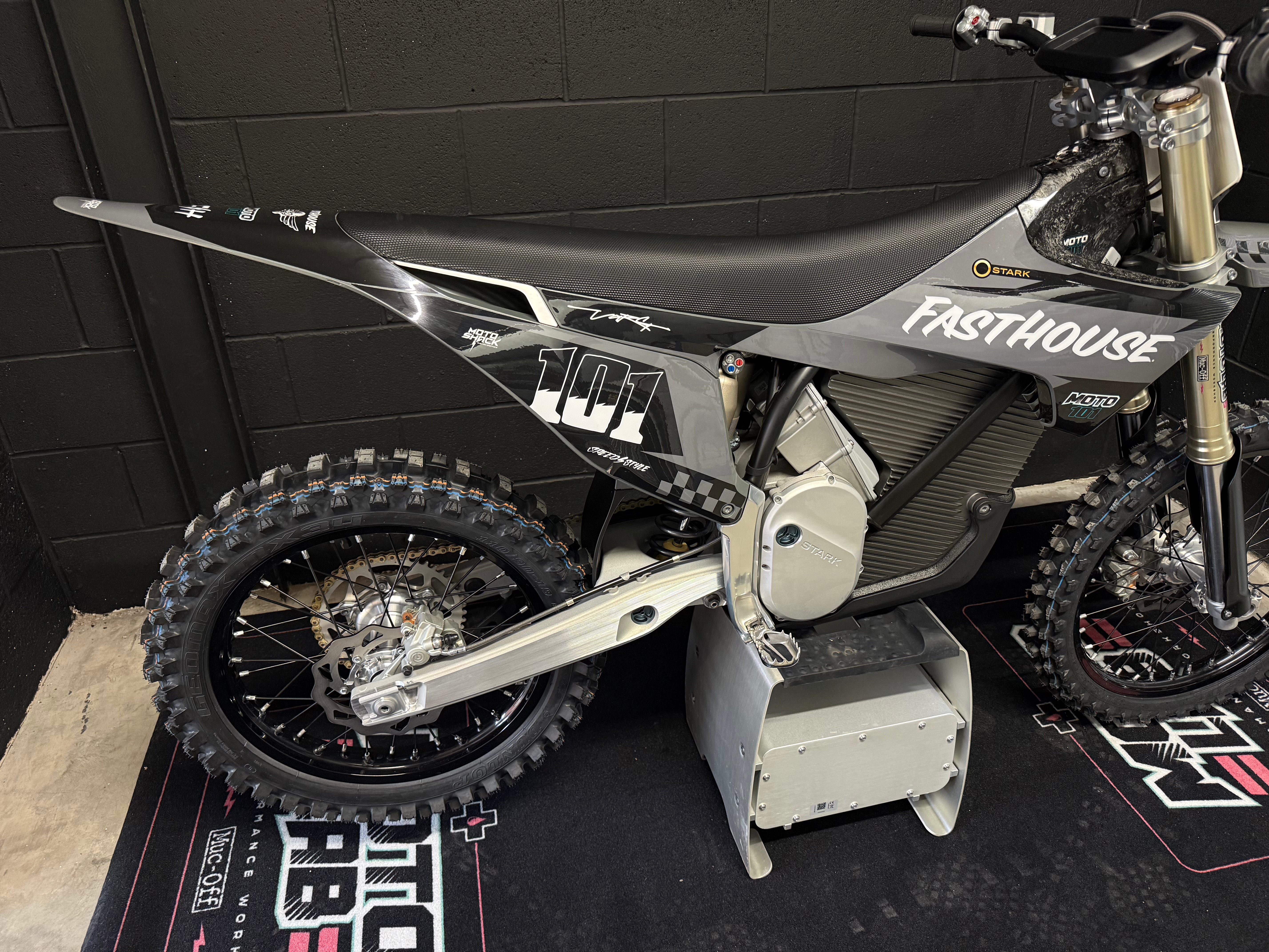 Stark Varg MX 1.2 80hp - Fasthouse Edition