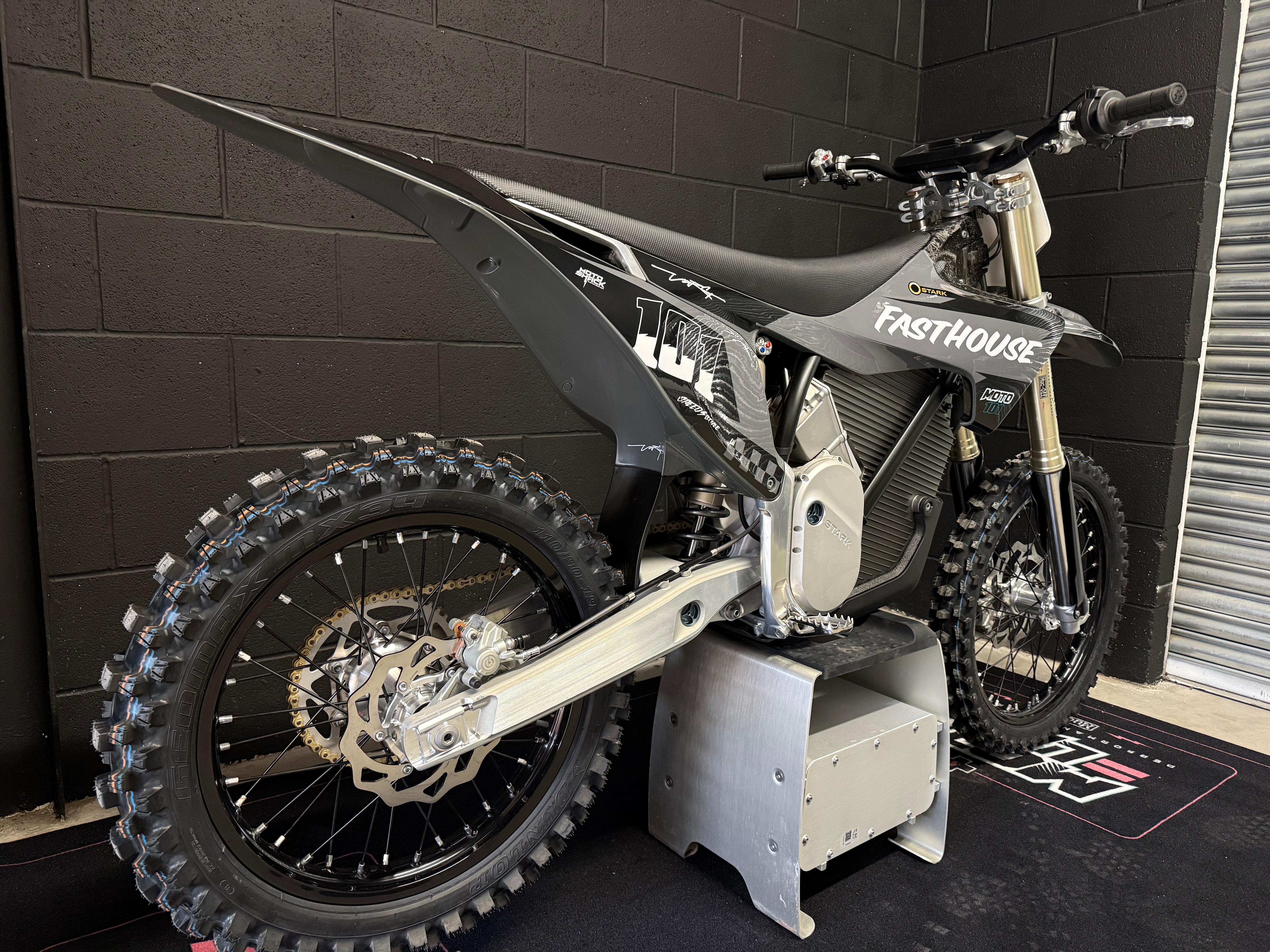 Stark Varg MX 1.2 80hp - Fasthouse Edition
