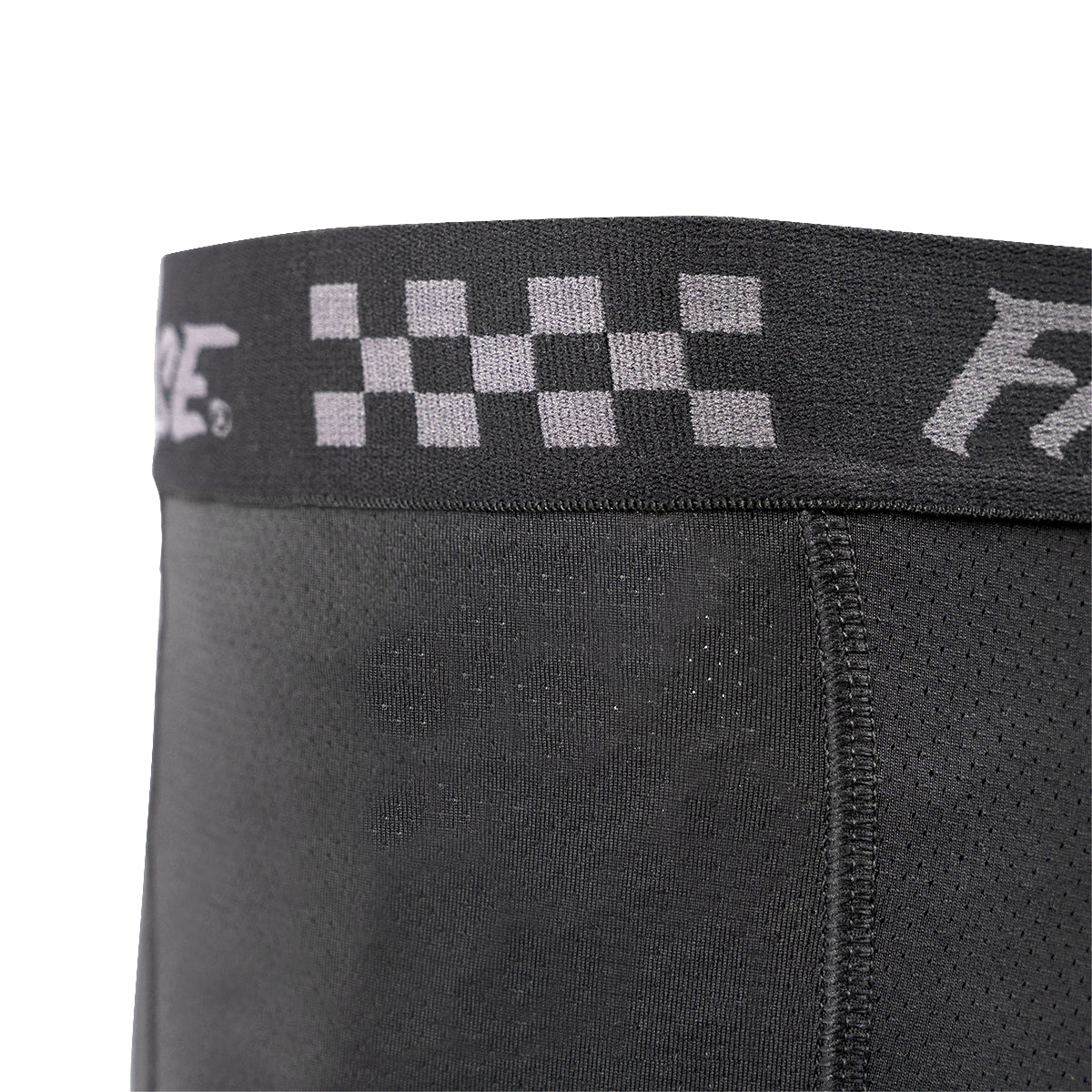 Trail Liner - Black