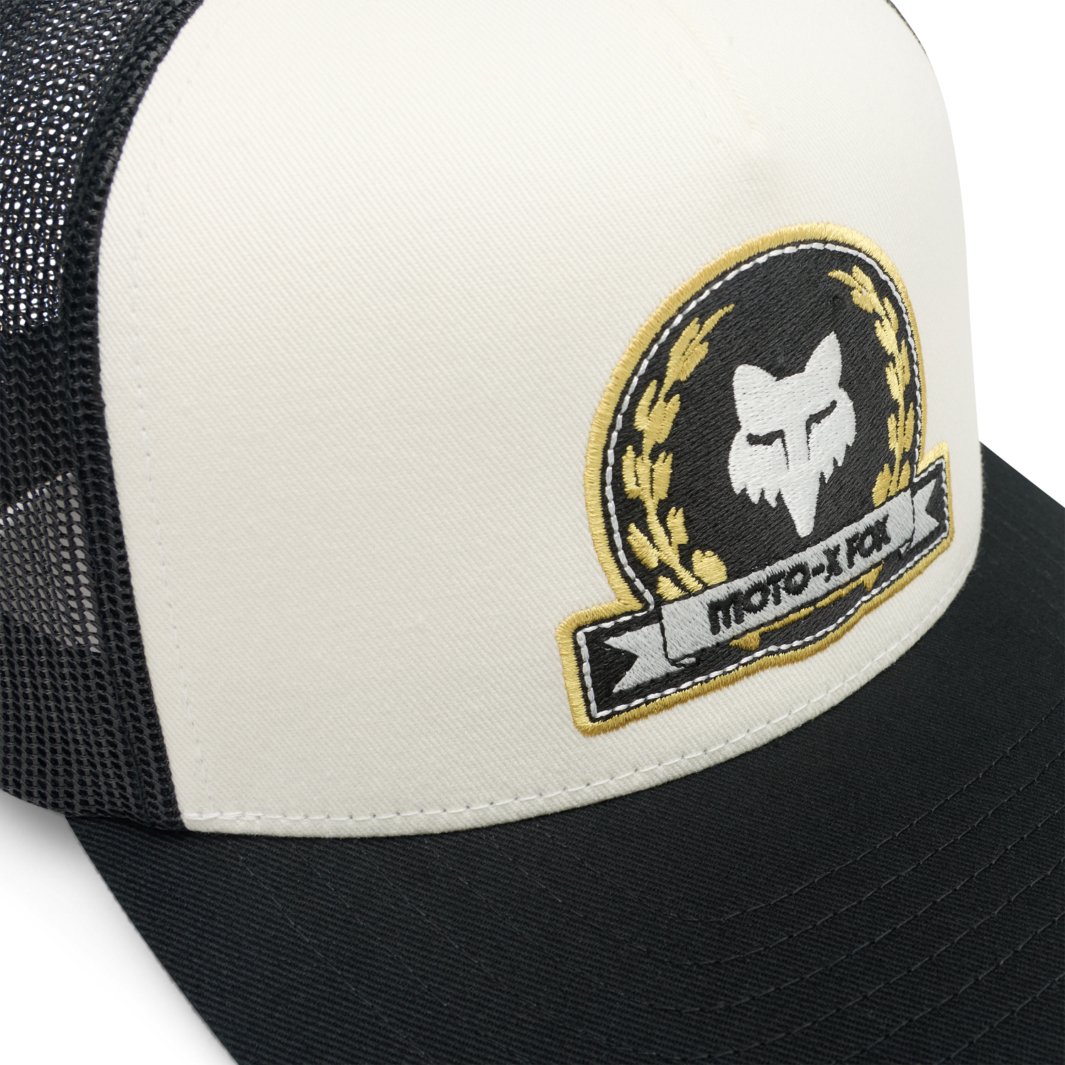 CREST TRUCKER - PEARL WHITE