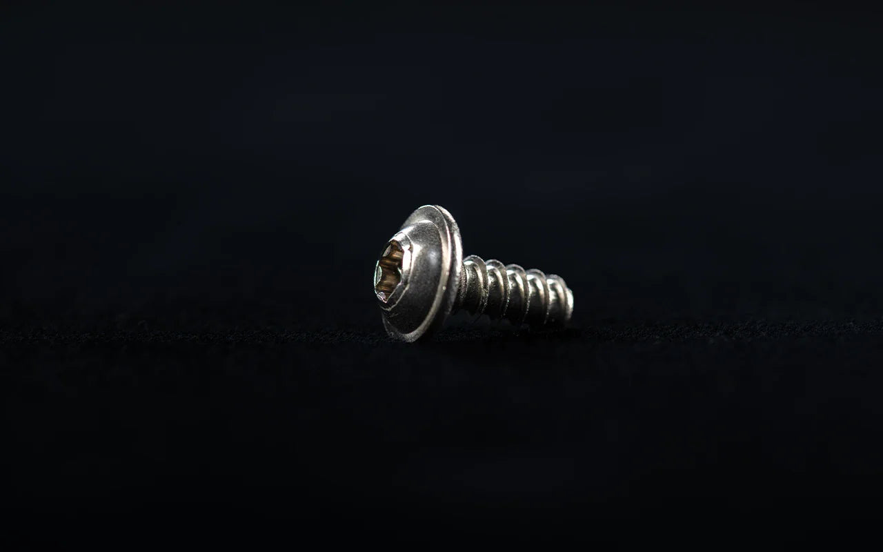 Font and rear lights bolt (1 unit)