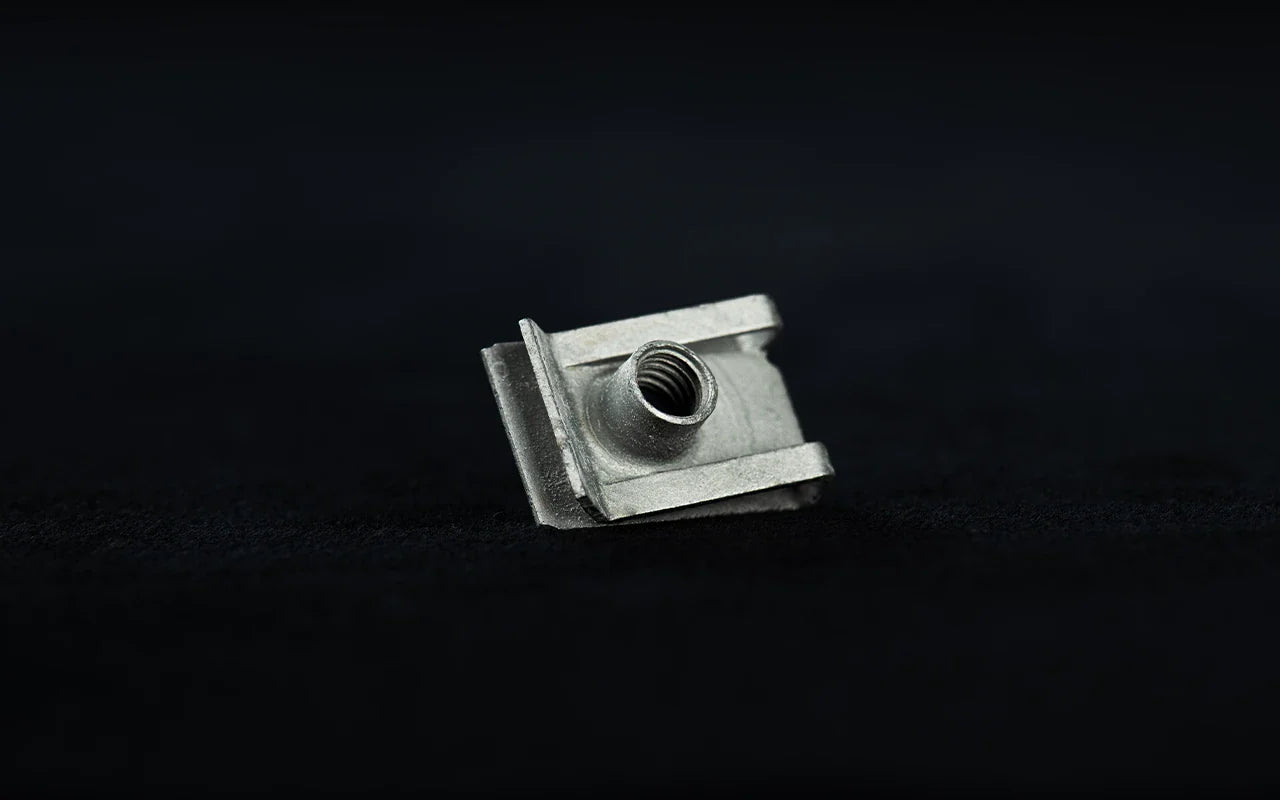 M6 clip nut for horn and rear spoiler