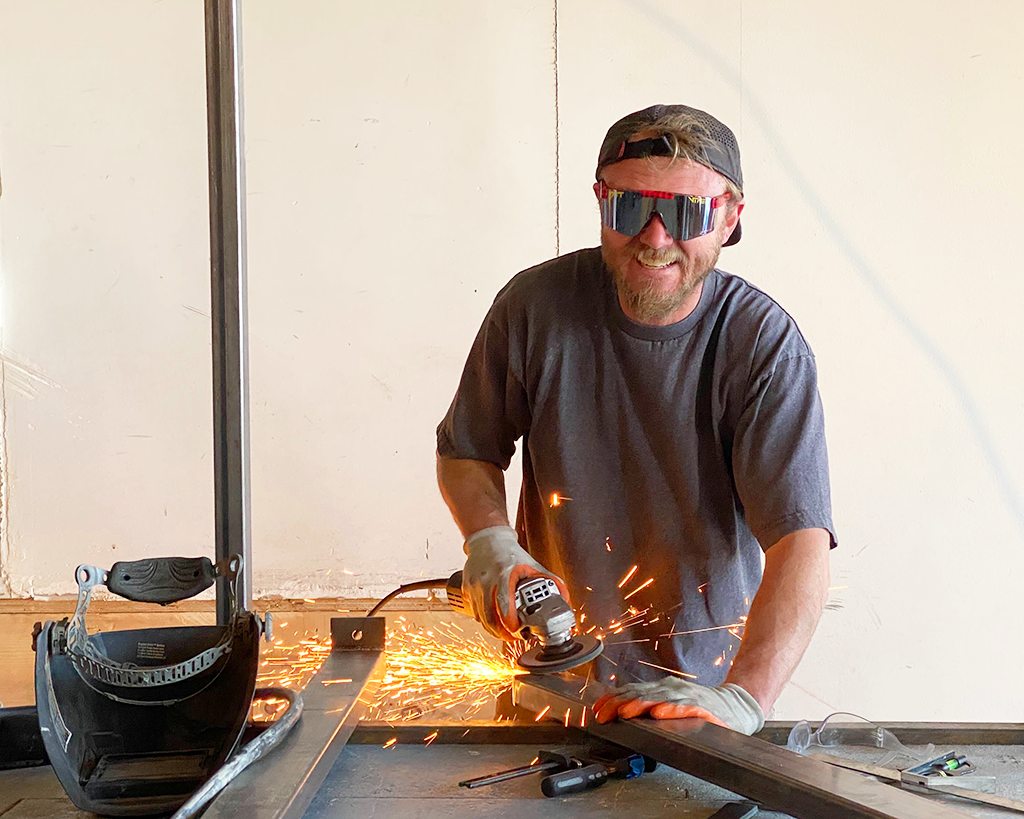 Lifestyle - metal grinding z87