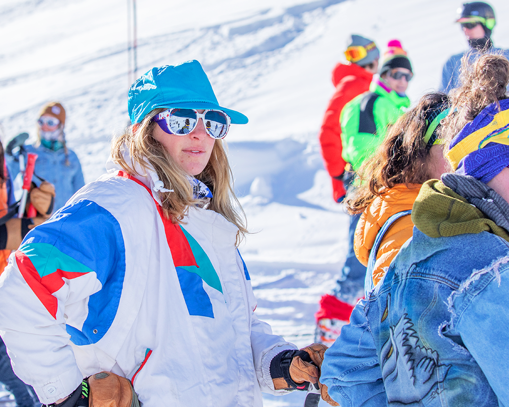 Lifestyle - skier girl