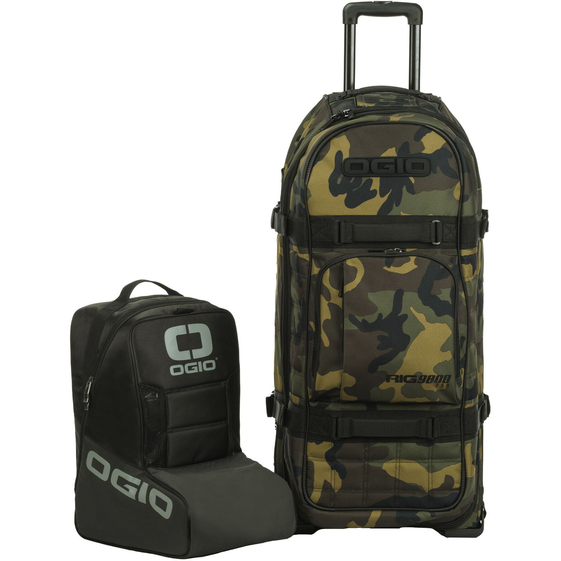 Rig 9800 PRO - Woody travel gear bag with durable wheels and unique wood grain design