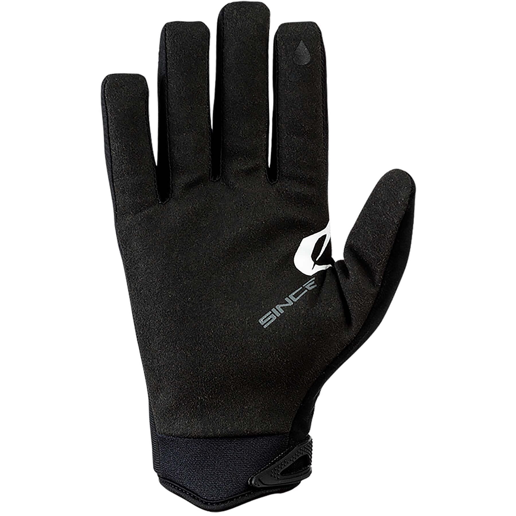 Black WINTER WP Glove size Large displayed on a plain background